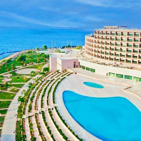 Hotel Grand Millennium Gizan Jizan Exterior foto